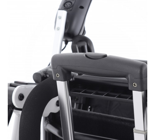 Кресло-коляска электрическая Med-Mos ЕК-6033